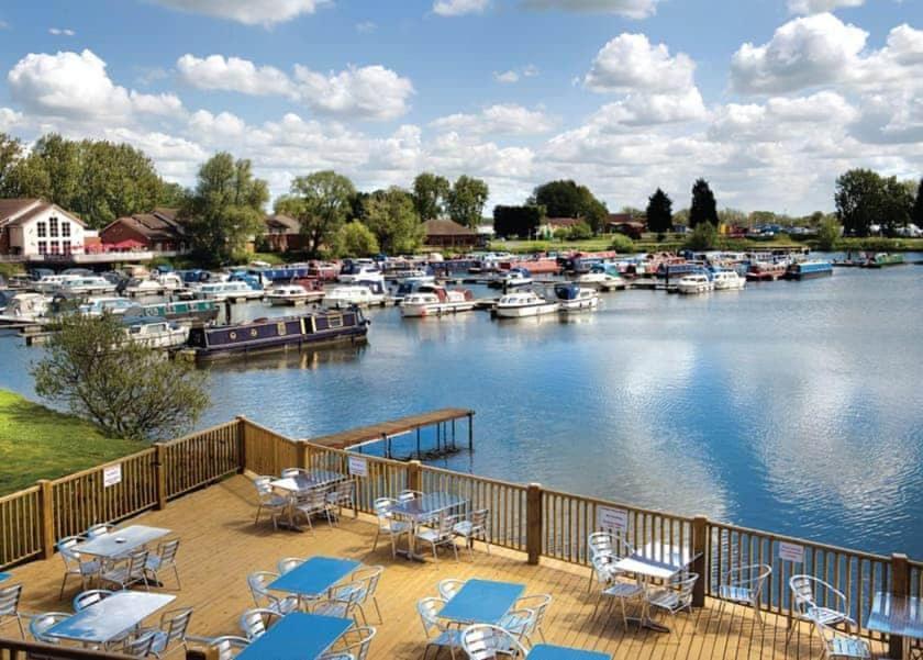Lovely Static 8 Bed Caravanat At Billing Aquadrome Сasa de vacaciones Northampton