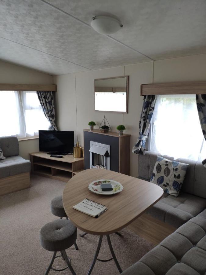 Сasa de vacaciones Lovely Static 8 Bed Caravanat At Billing Aquadrome *